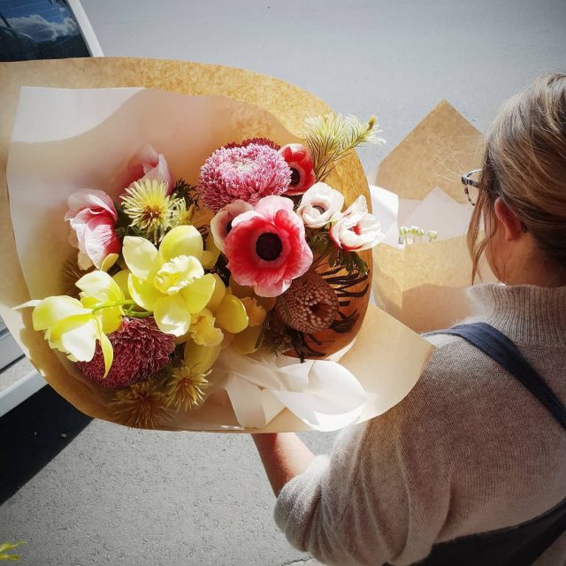 SEASONAL ARRANGEMENT - SMALL - Image 6