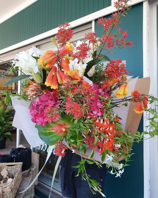 SEASONAL ARRANGEMENT - LARGE - Image 17